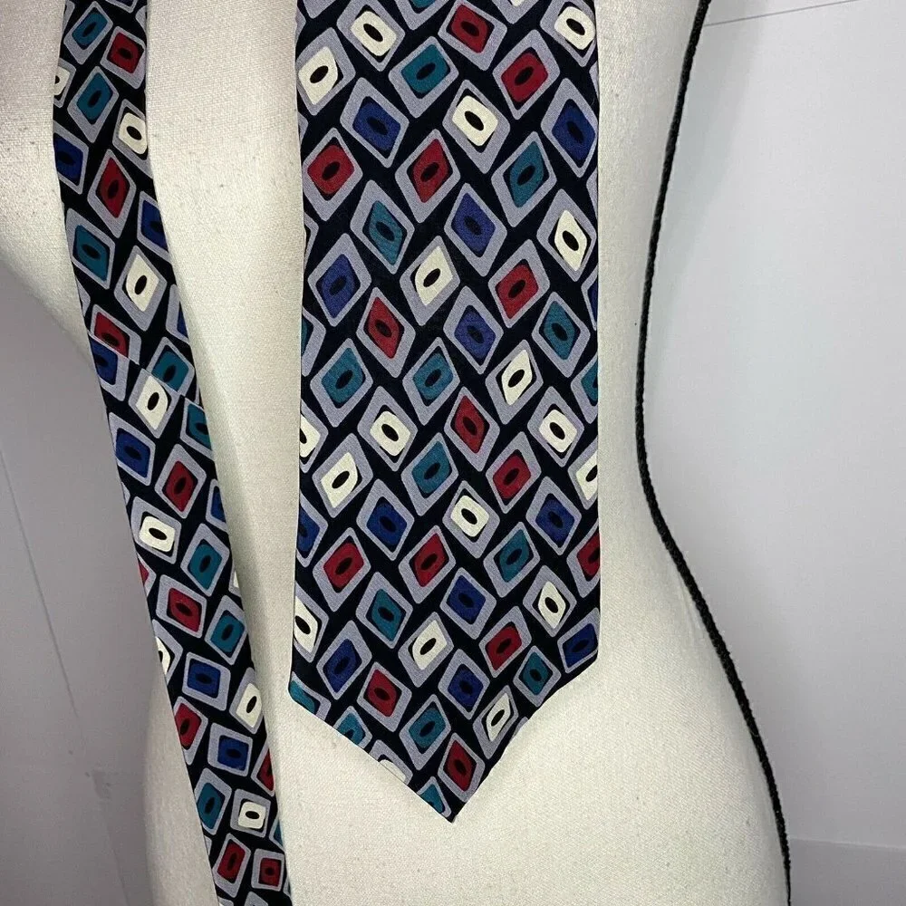 Oscar de la Renta 100% Silk Tie Made In USA